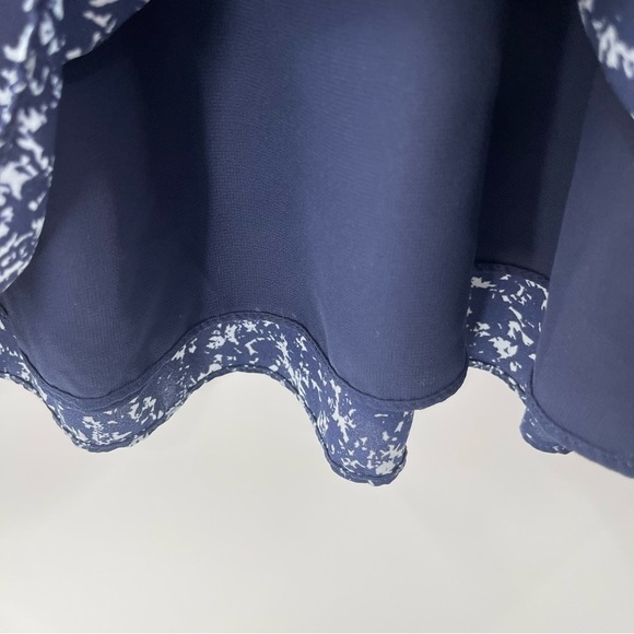 Adrianna Papell Blue Abstract Floral Pleated Flouncy Skirt Size 14 - Picture 4 of 12